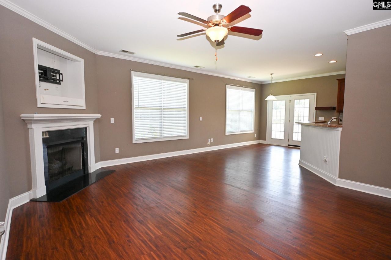 212 Harebell Lane Photo 11