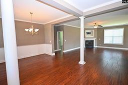 212 Harebell Lane photo 4