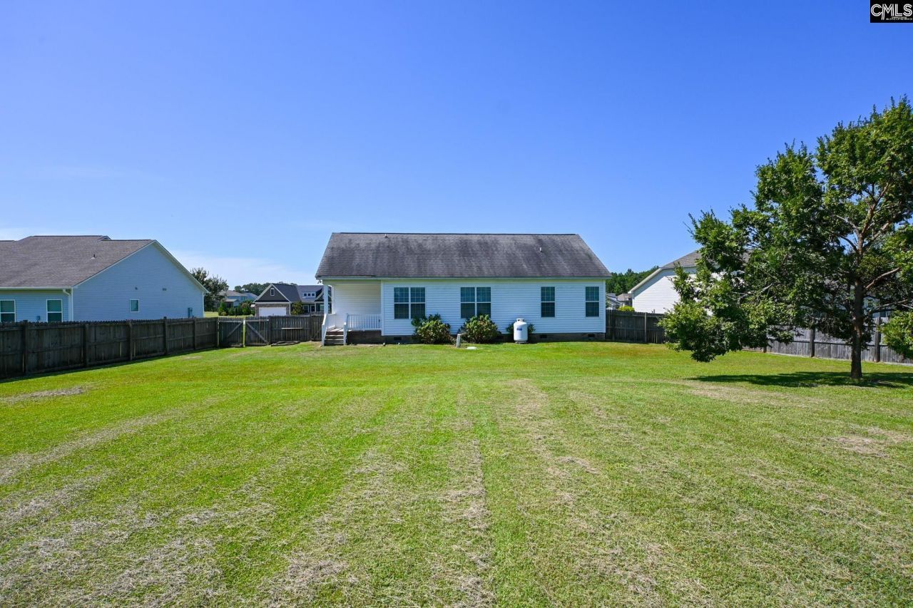 212 Harebell Lane Photo 45