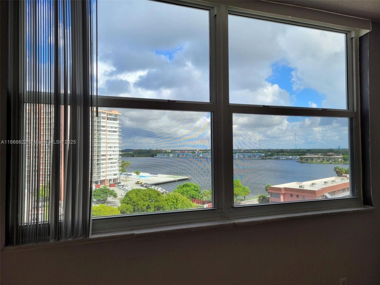 1401 NE Miami Gardens Dr, Unit 993, Miami, FL 33179 Photo