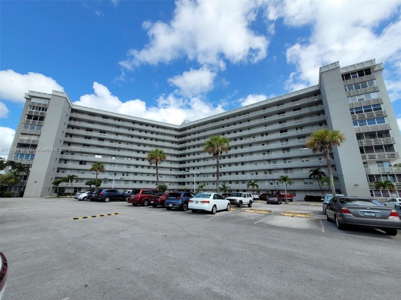 1401 NE Miami Gardens Dr, Unit 993, Miami, FL 33179 Photo