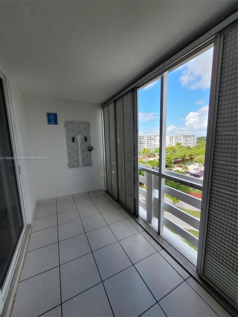 1401 NE Miami Gardens Dr, Unit 993, Miami, FL 33179 Photo