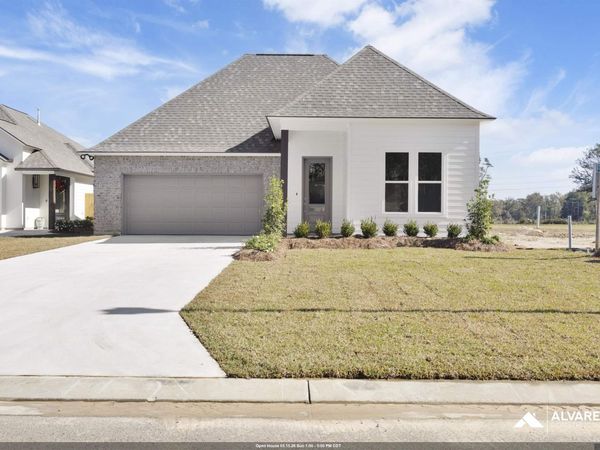 10638 Deric Ave, Denham Springs, LA 70726