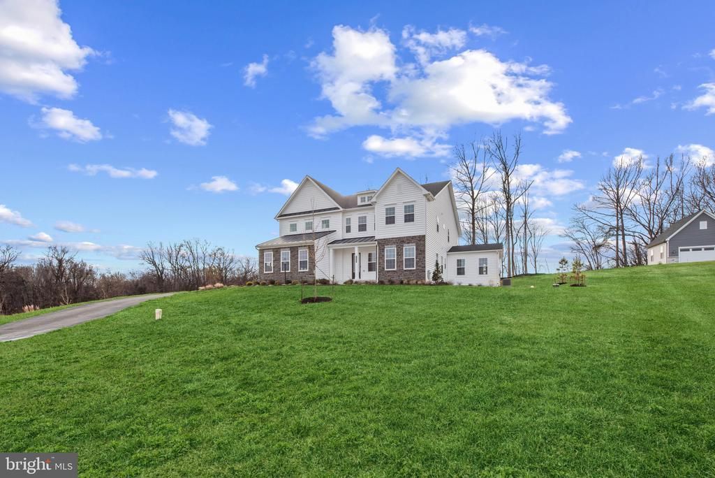 16503 Rolling Knolls Lane, Upper Marlboro, MD 20774 Main Photo
