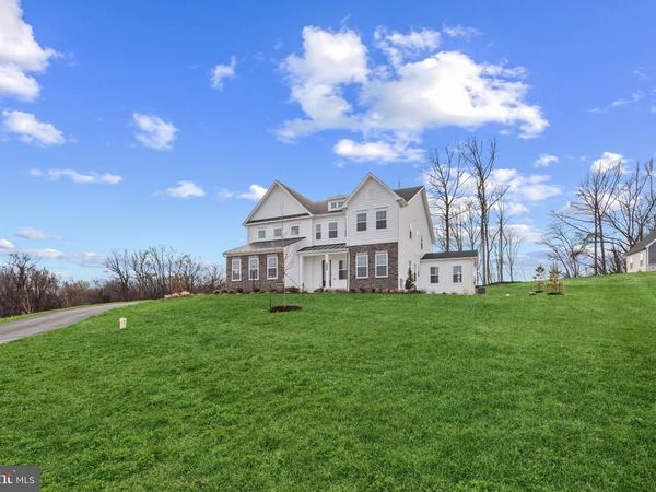 16503 ROLLING KNOLLS LANE, UPPER MARLBORO, MD 20774