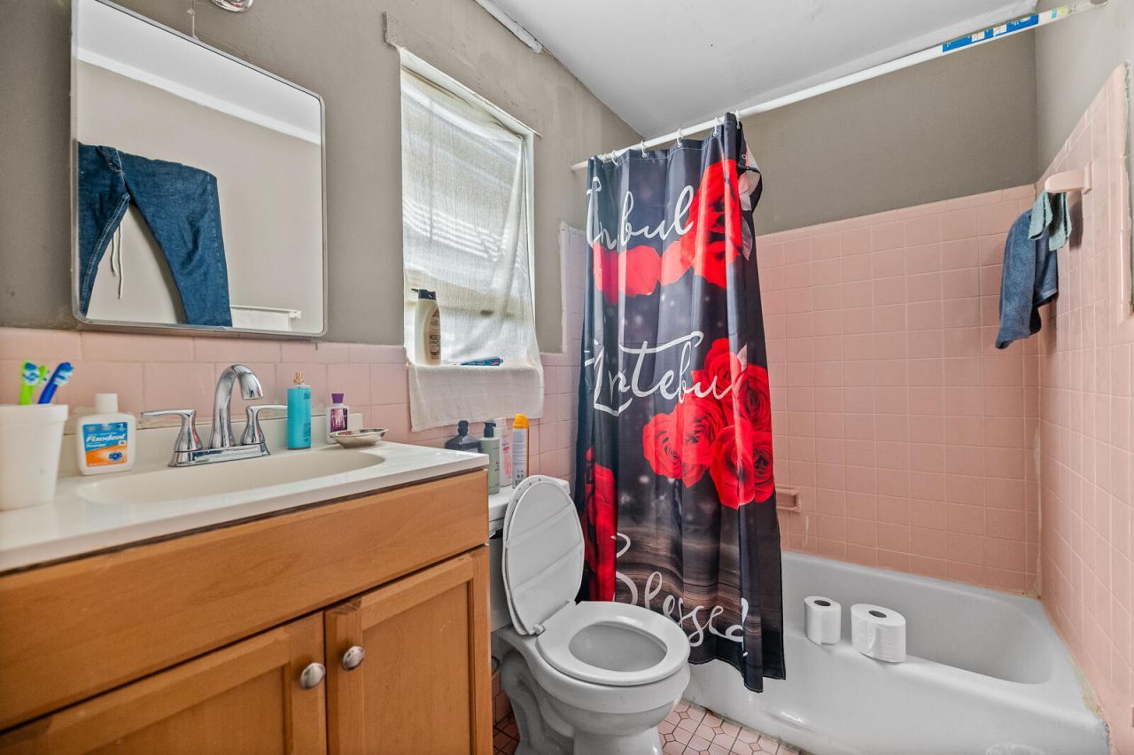 3211 Spruill Avenue Photo 10