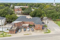 3211 Spruill Avenue photo 4