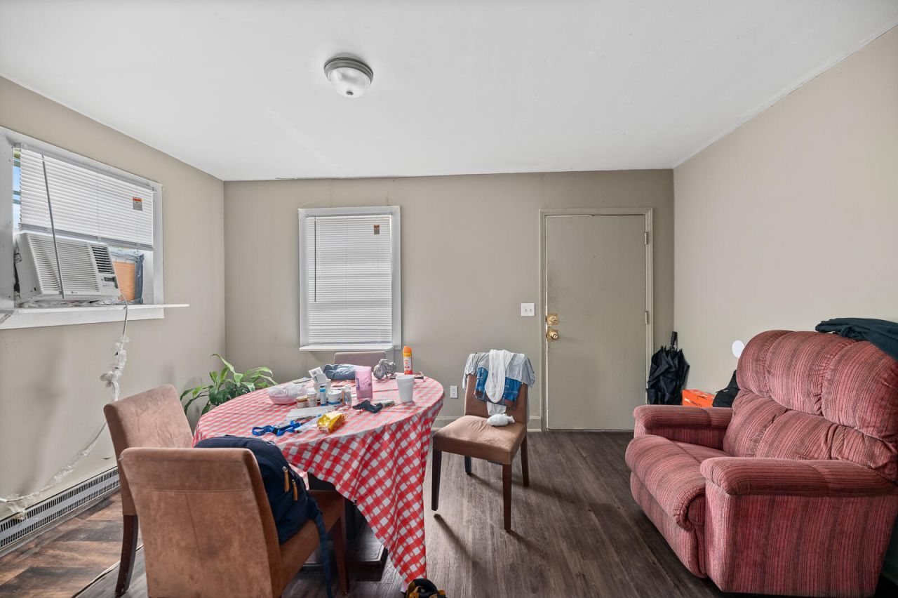 3211 Spruill Avenue Photo 5