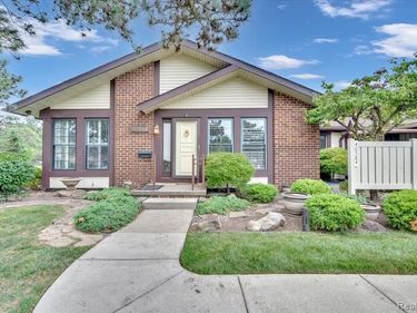 40584 Newport Court, Plymouth, MI 48170