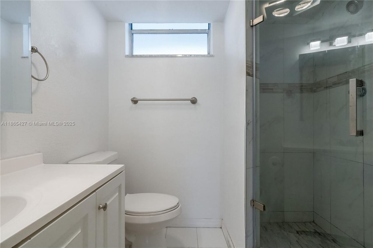 3030 Marcos Dr, Unit T203, Aventura, FL 33160 Photo