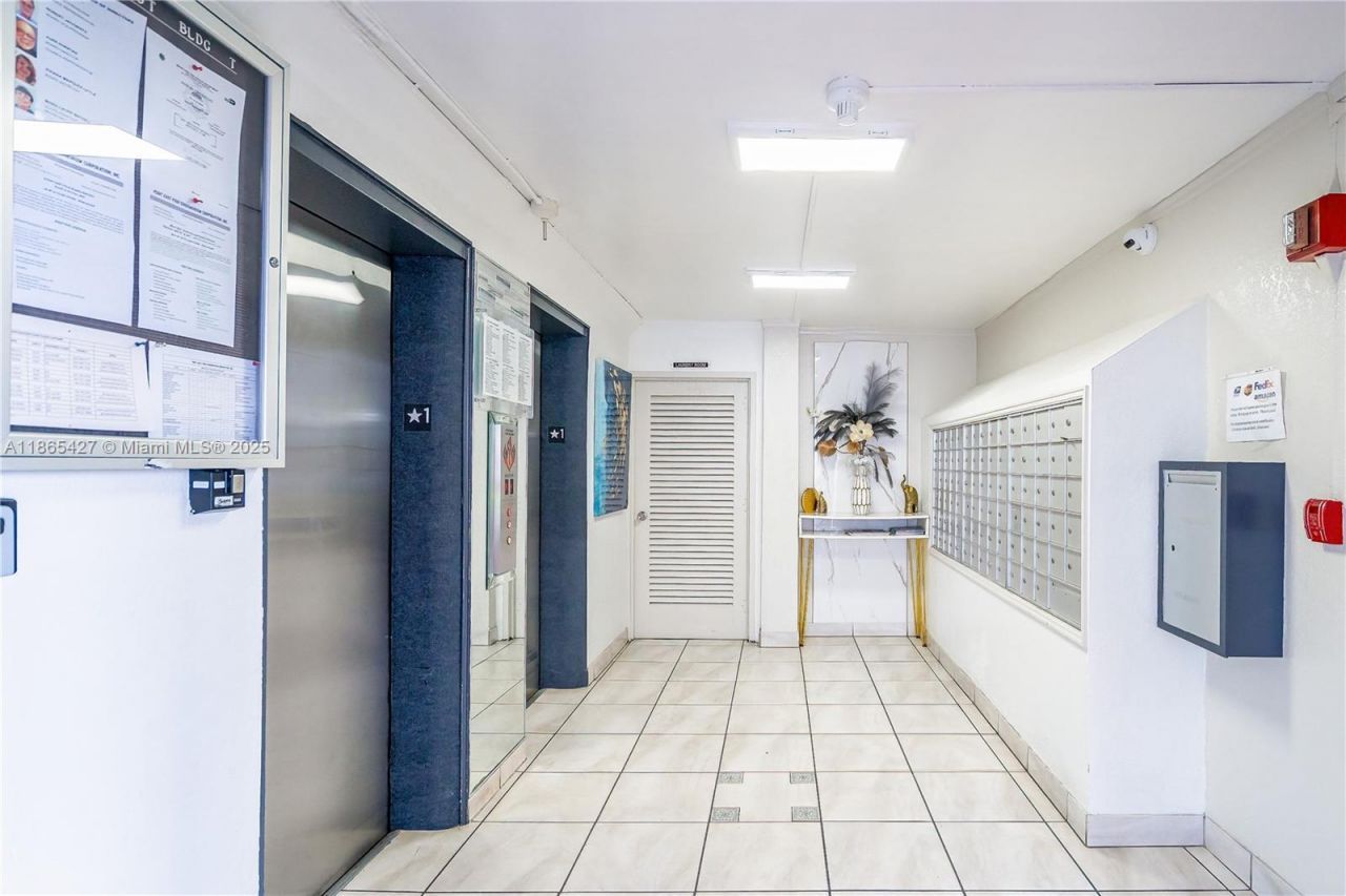 3030 Marcos Dr, Unit T203, Aventura, FL 33160 Photo