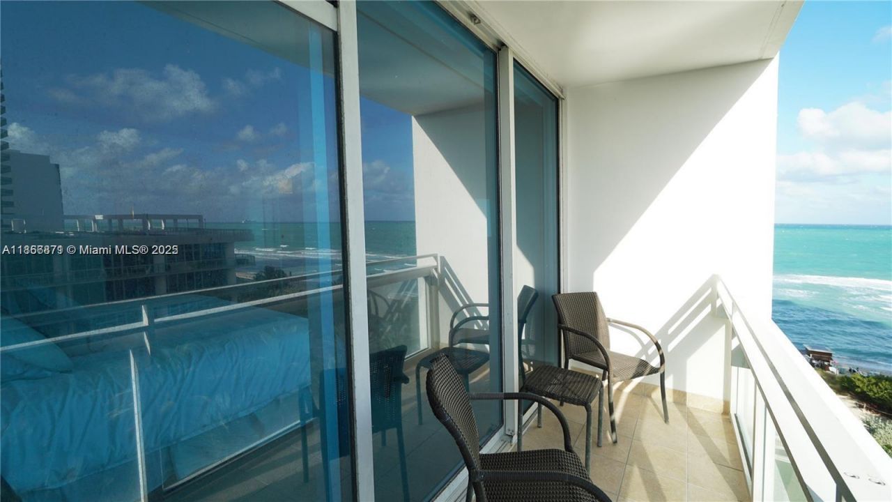 6801 Collins Ave, Unit 710, Miami Beach, FL 33141 Photo