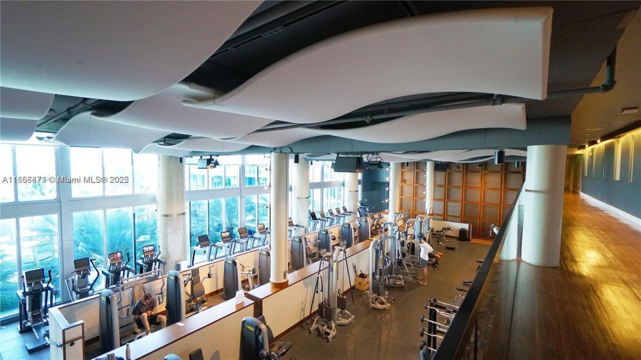 6801 Collins Ave, Unit 710, Miami Beach, FL 33141 Photo