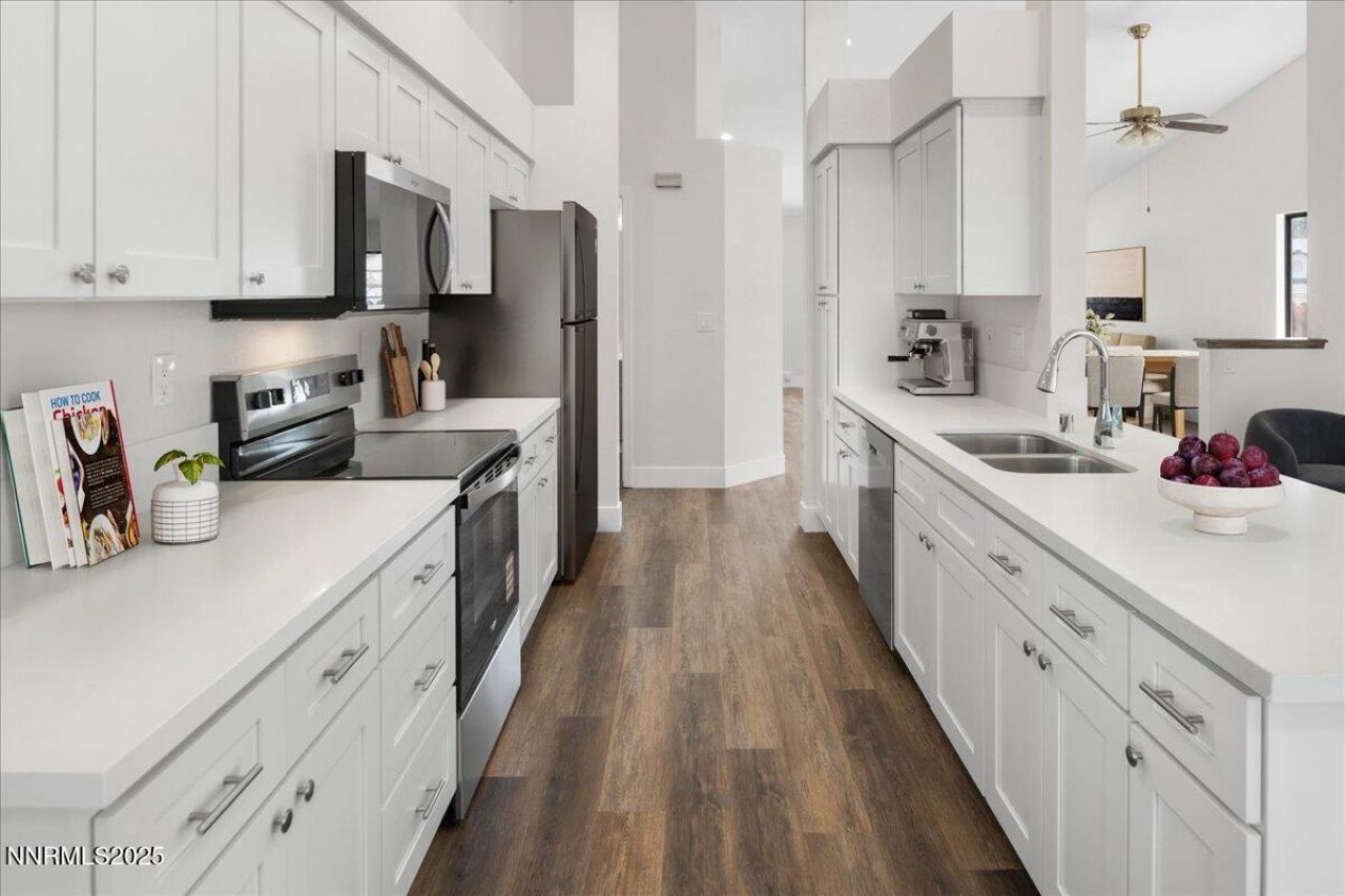 1716 Canyon Terrace Drive, Sparks, NV 89436 Photo