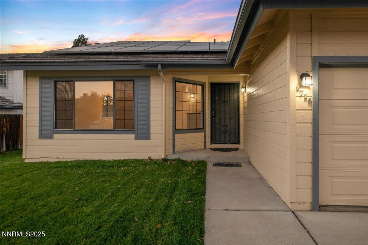 1716 Canyon Terrace Drive, Sparks, NV 89436 Photo