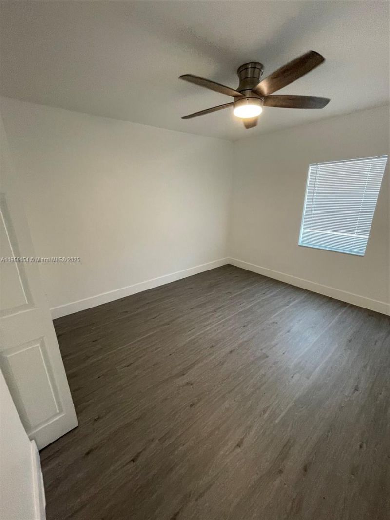 783 NW 98th St, Miami, FL 33150 Photo