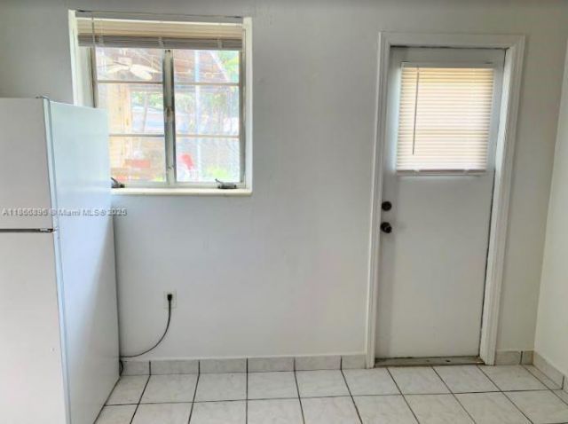 774 NE 86th St, Unit 2, Miami, FL 33138 Photo