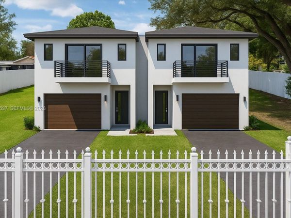 2476 NW 97th St, Miami, FL 33147