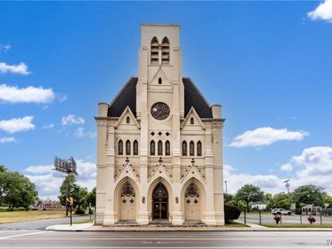 360 Genesee Street, Buffalo, NY 14204