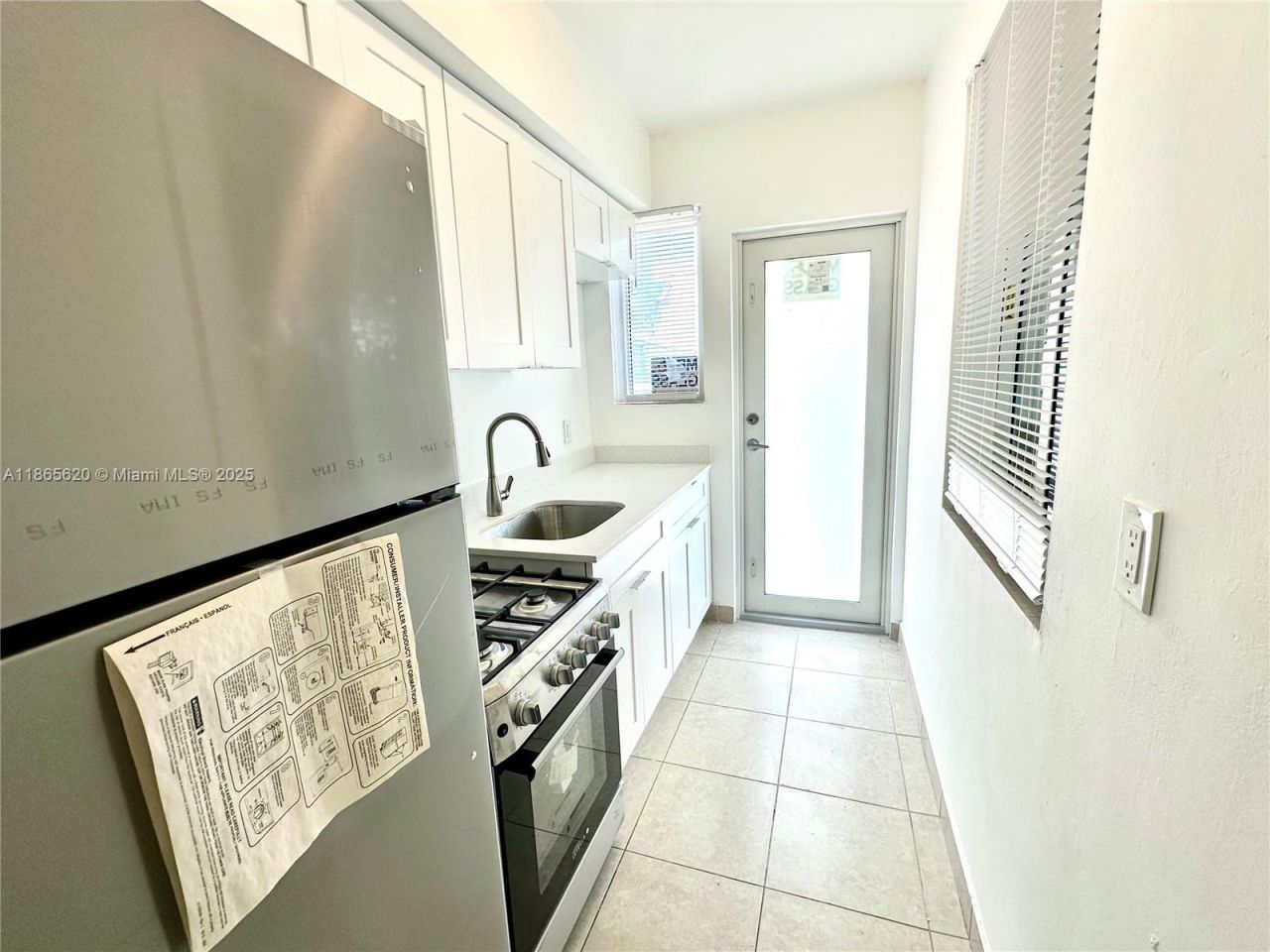 800 85th St, Unit 810, Miami Beach, FL 33141 Photo