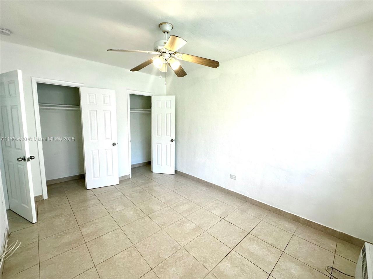 800 85th St, Unit 810, Miami Beach, FL 33141 Photo