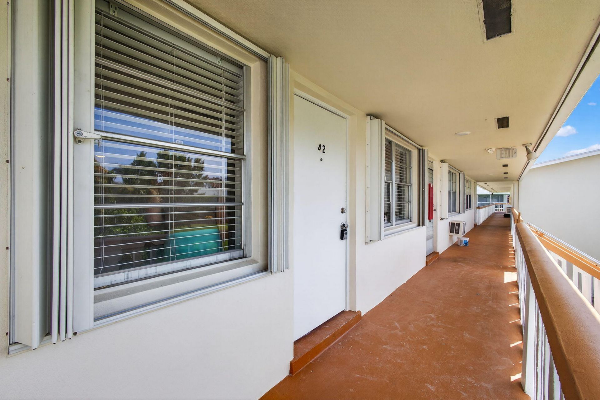 42 Easthampton B, West Palm Beach, FL 33417 Photo