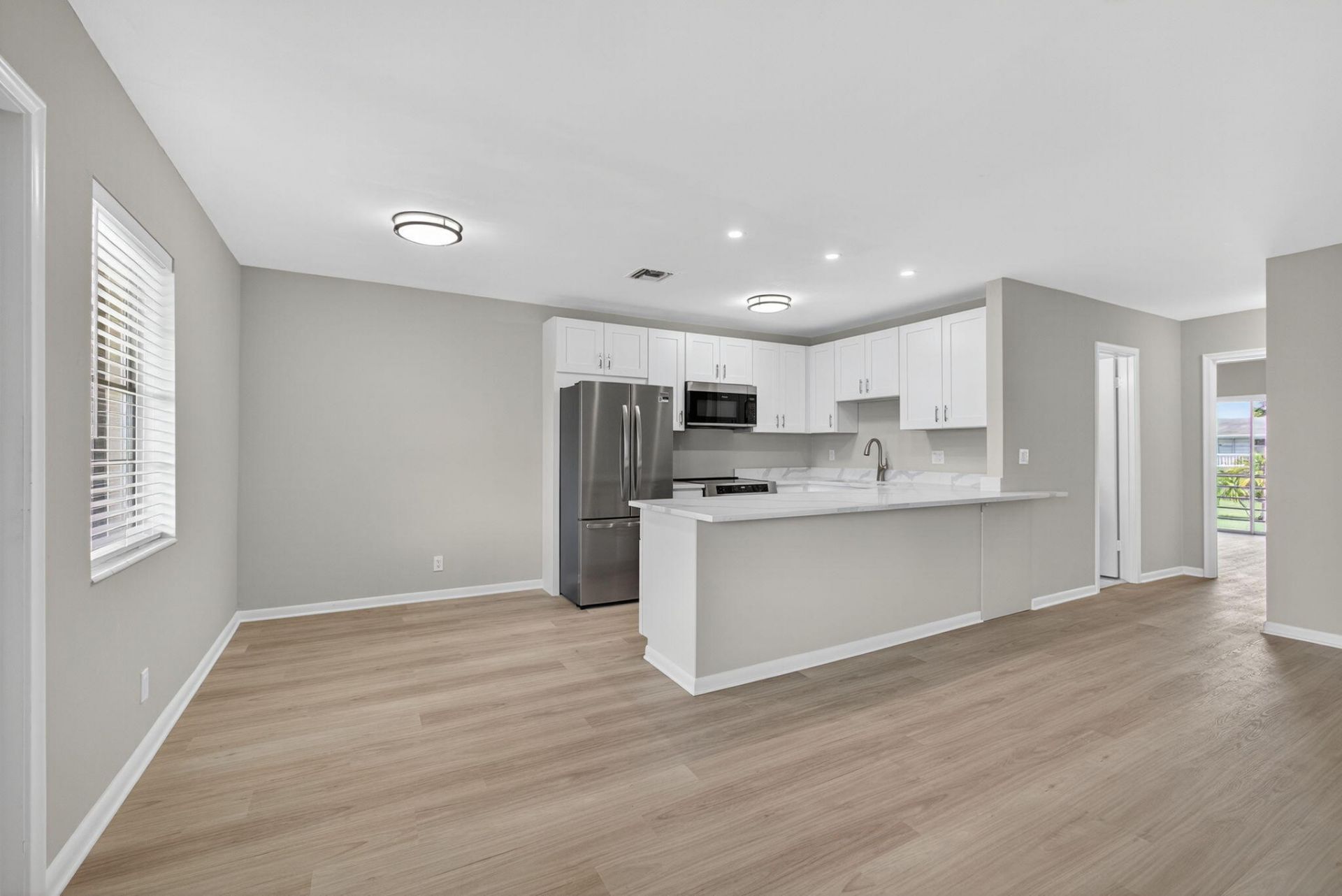 42 Easthampton B, West Palm Beach, FL 33417 Photo