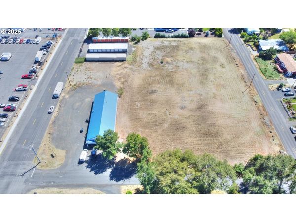 702 MYRTLE ST, The Dalles, OR 97058