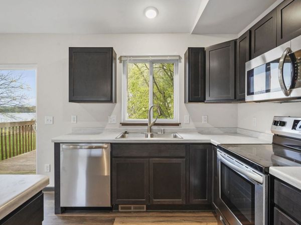 930 Waters Edge Court, Marshall, WI 53559