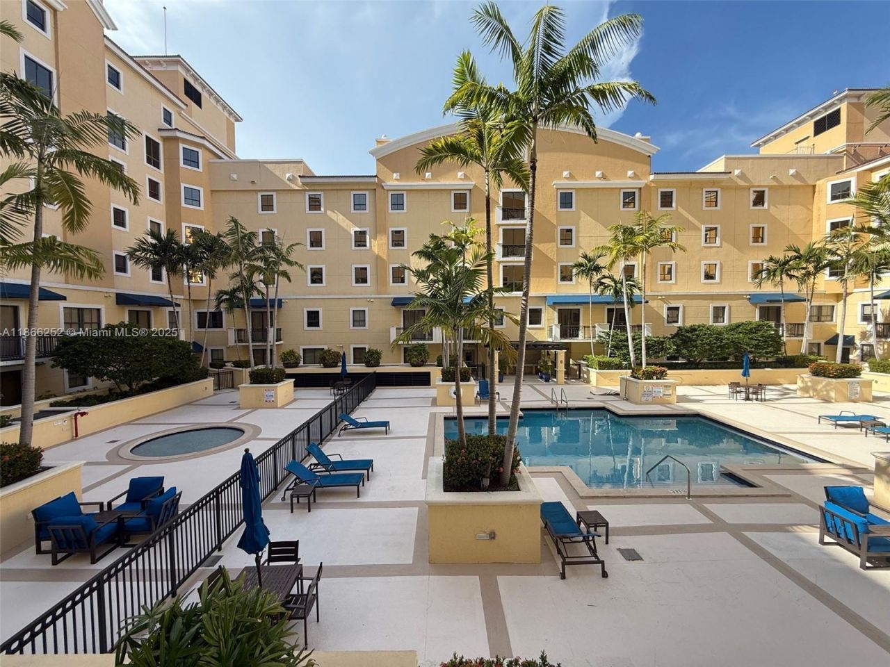 8395 SW 73rd Ave, Unit 509, Miami, FL 33143 Photo