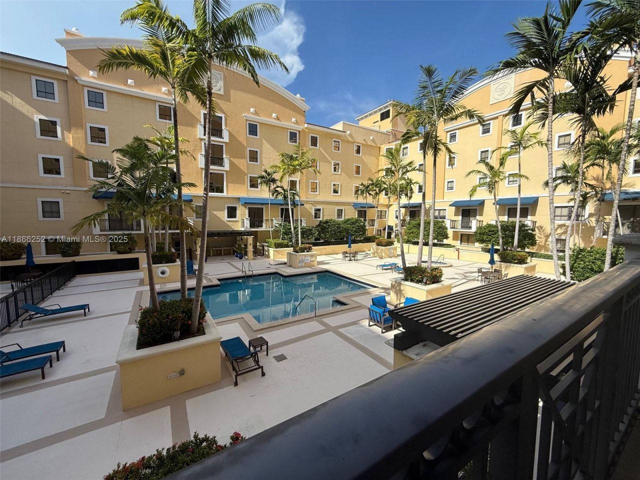 8395 SW 73rd Ave, Unit 509, Miami, FL 33143 Photo