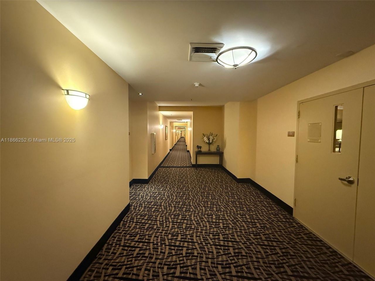 8395 SW 73rd Ave, Unit 509, Miami, FL 33143 Photo