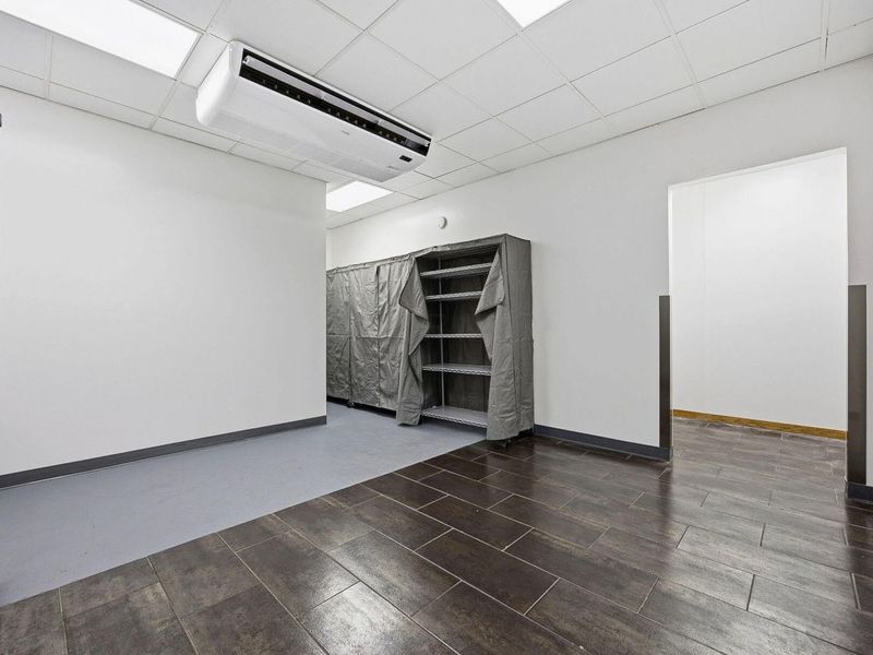 3995 Broadway, Unit Suite 200, Grove City, OH 43123 Photo 18