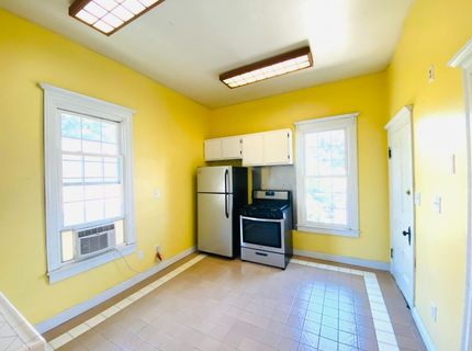 2016 9th St, Sacramento, CA 95818 Photo