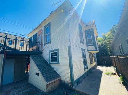 2016 9th St, Sacramento, CA 95818 Photo