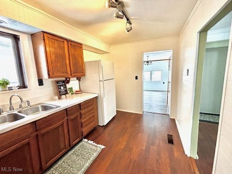 125 Bank Street, Lodi, OH 44254 Photo 15