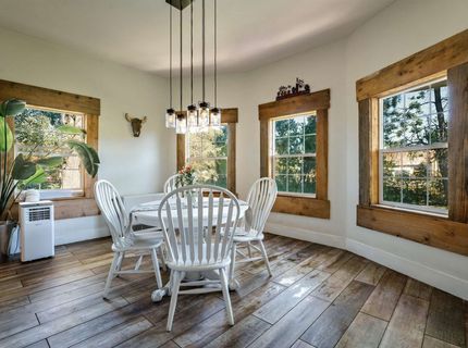 200 E Main Street, Sierraville, CA 00000 Photo