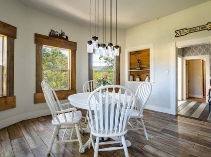 200 E Main Street, Sierraville, CA 00000 Photo