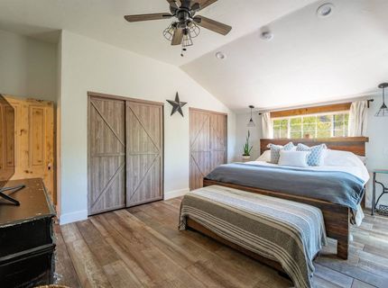 200 E Main Street, Sierraville, CA 00000 Photo