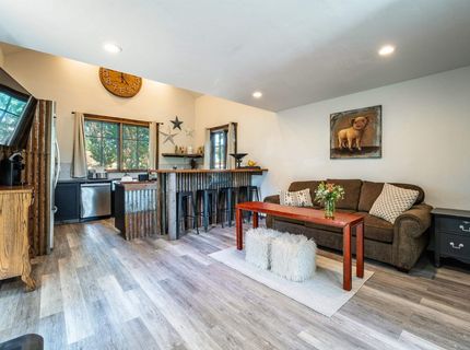 200 E Main Street, Sierraville, CA 00000 Photo