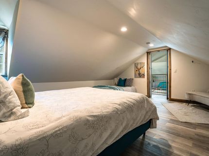 200 E Main Street, Sierraville, CA 00000 Photo