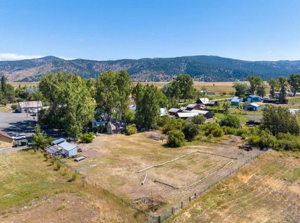 200 E Main Street, Sierraville, CA 00000 Photo