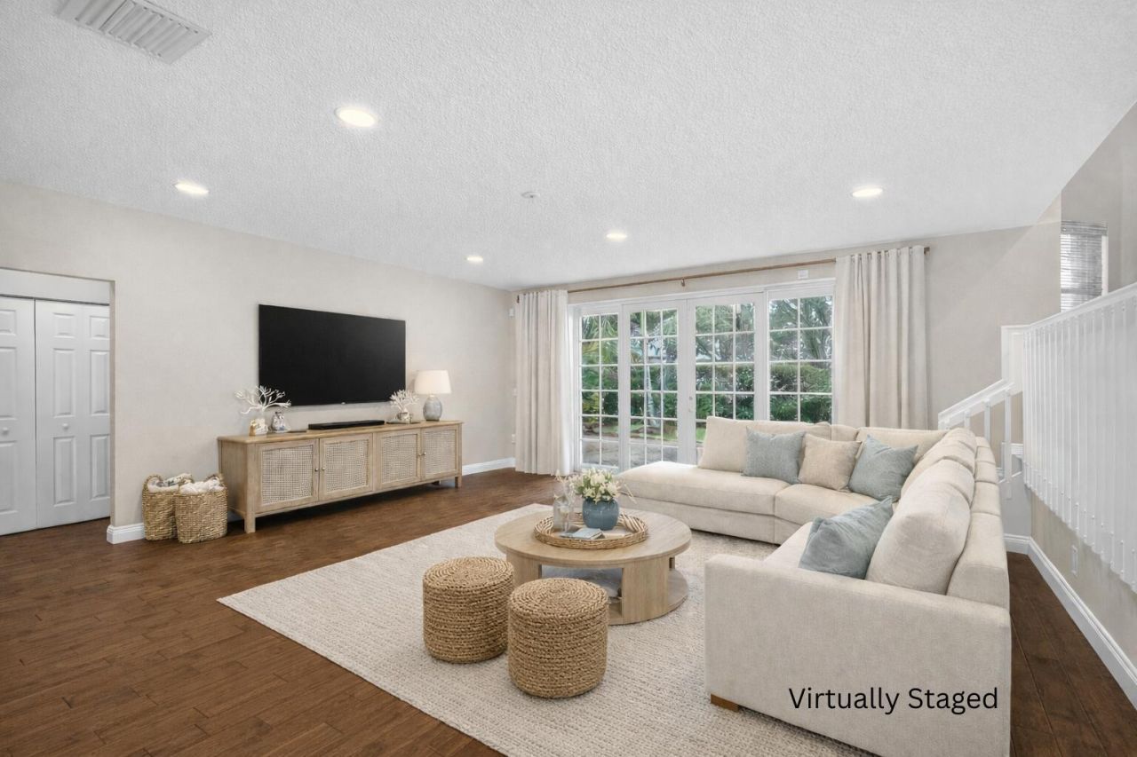 8933 Alexandra Circle, Wellington, FL 33414 Photo