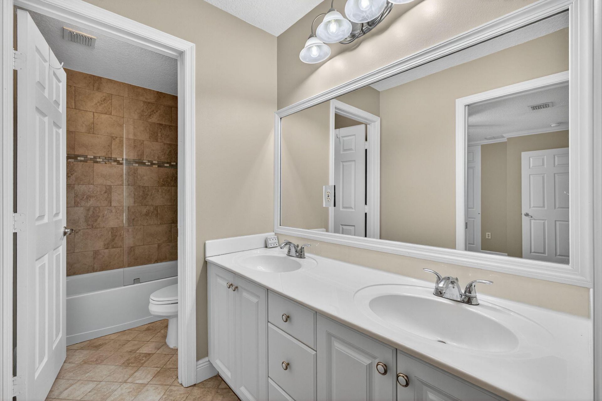 8933 Alexandra Circle, Wellington, FL 33414 Photo