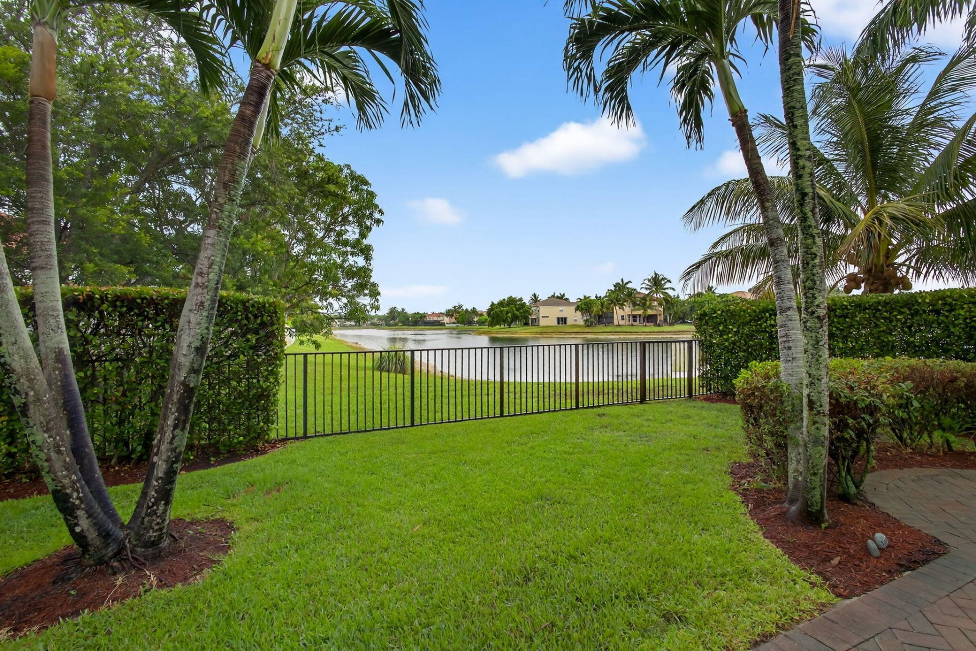 8933 Alexandra Circle, Wellington, FL 33414 Photo