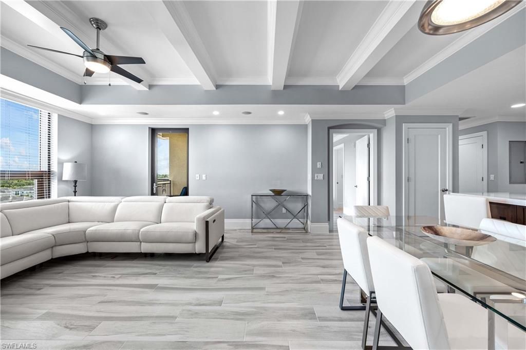 9115 Strada Pl, Unit 5511, Naples, FL 34108 Photo