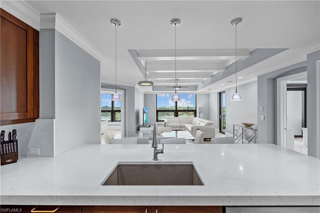 9115 Strada Pl, Unit 5511, Naples, FL 34108 Photo