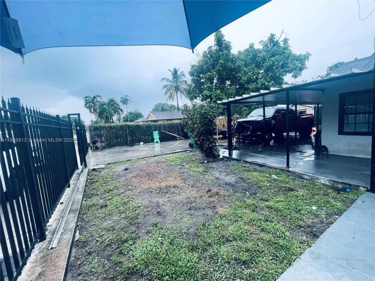 2751 NW 99th St, Miami, FL 33147 Photo