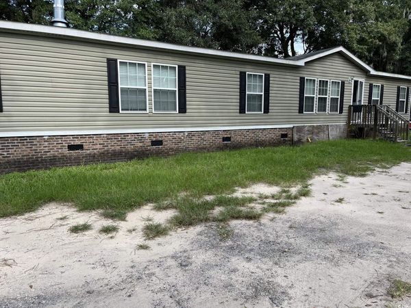 1018 Martin Luther King Rd., Pawleys Island, SC 29585