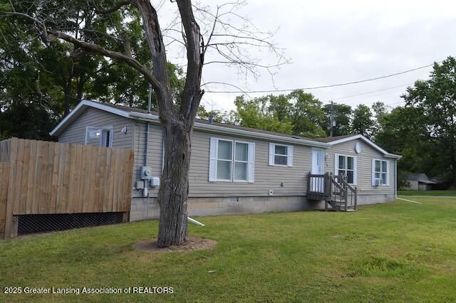 310 W Frederick Avenue, Lansing, MI 48906 Main Photo